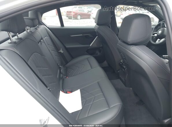 WBA53FJ0XTCW42773 2026 BMW 5 SERIES White Widok naklejki z numerem VIN