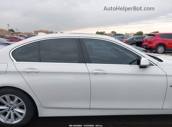 WBA5A5C50GD527575 2016 BMW 7 SERIES White Widok wnętrza z tyłu