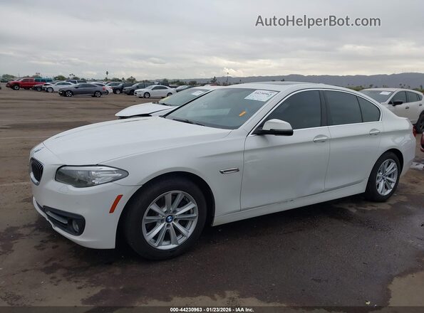 WBA5A5C50GD527575 2016 BMW 7 SERIES White Widok z przodu