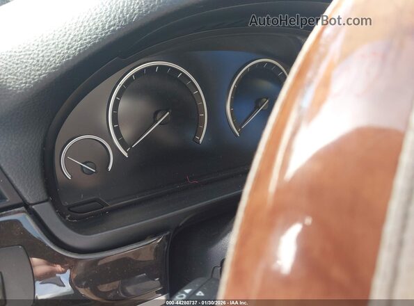 WBA5A5C59GD528918 2016 BMW 5 SERIES White Widok tylnych siedzeń
