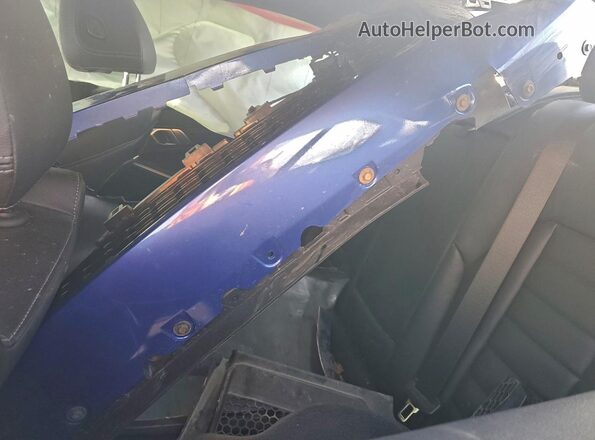 WBA5U9C02LAF54682 2020 BMW M3 Blue Rear seats view