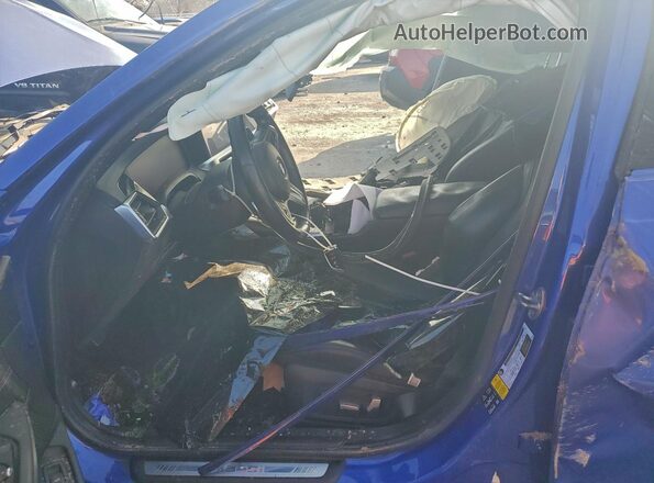 WBA5U9C02LAF54682 2020 BMW M3 Blue Front interior view