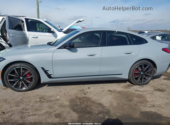 WBA63AV05RFR33769 2024 BMW 4 SERIES Blue Vista interior de 360 grados
