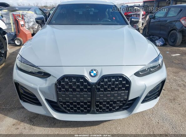 WBA63AV05RFR33769 2024 BMW 4 SERIES Blue Vista del cuadro de instrumentos