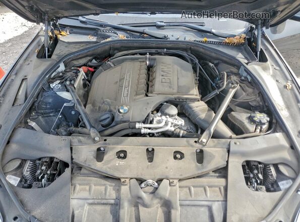 WBA6D0C3XHG639880 2017 BMW 6 SERIES Black უკანა სალონის ხედი