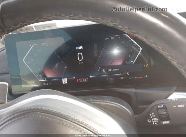 WBA73AP02RCP48372 2024 BMW 7 SERIES Black Հետևի նստատեղերի տեսք