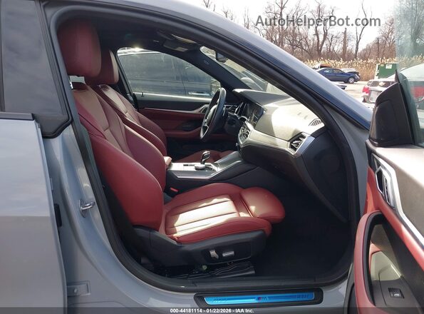 WBA73AV01PFP29634 2023 BMW 4 SERIES Gray Вид салону спереду