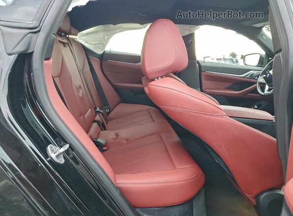 WBA73AV09PFP14315 2023 BMW 4 SERIES Black Widok tylnych siedzeń