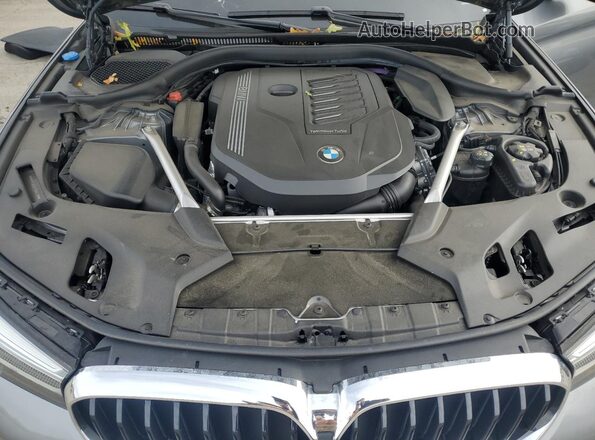 WBA73BJ02PCN56316 2023 BMW 5 SERIES Gray Вид задньої частини салону