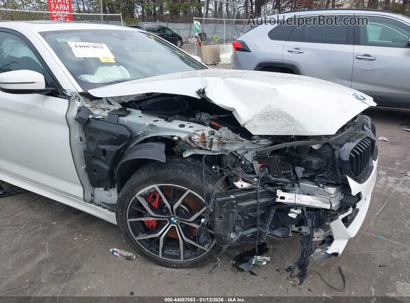 WBA73BJ09NWX72417 2022 BMW 5 SERIES Белый Вид спереди