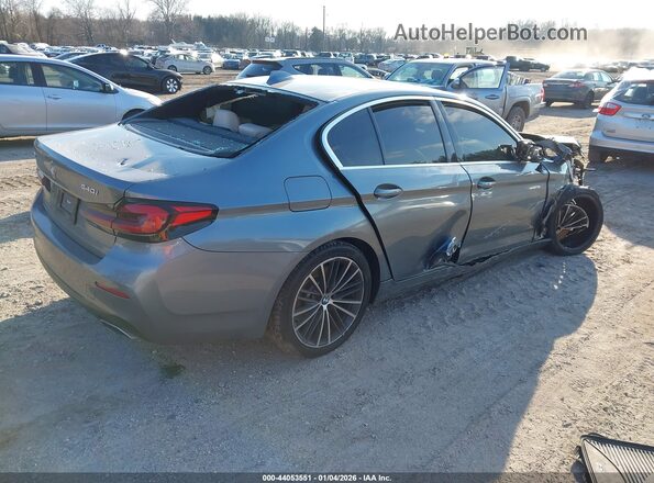 WBA73BJ0XNWX54590 2022 BMW 5 SERIES Gray Trasero derecho