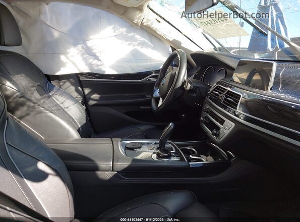 WBA7E2C57HG740096 2017 BMW 7 SERIES Black Вид салону спереду