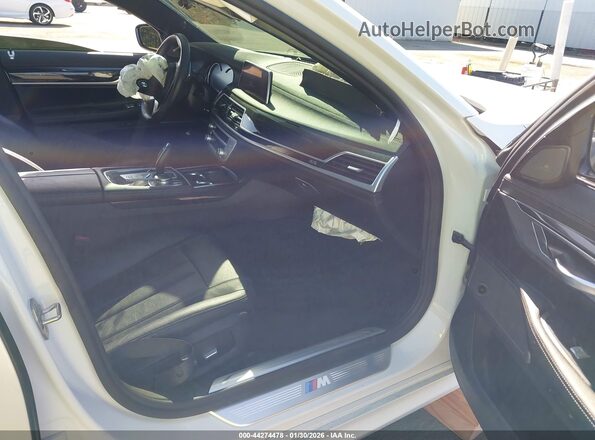 WBA7E2C58KB454326 2019 BMW 7 SERIES White Widok wnętrza z przodu