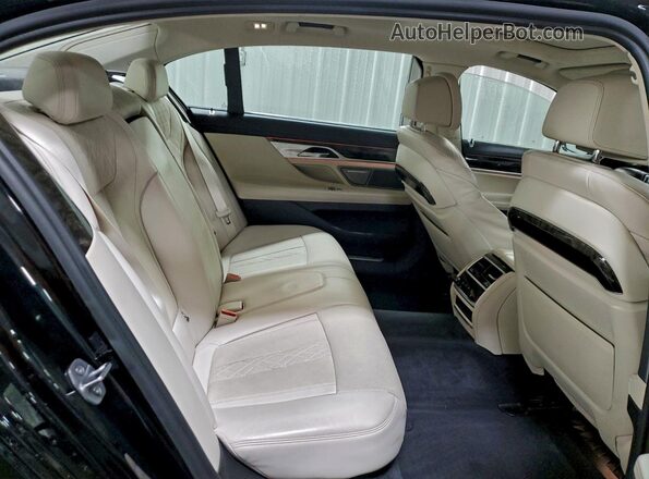 WBA7F2C55JG423923 2018 BMW 7 SERIES Black Вид задніх сидінь