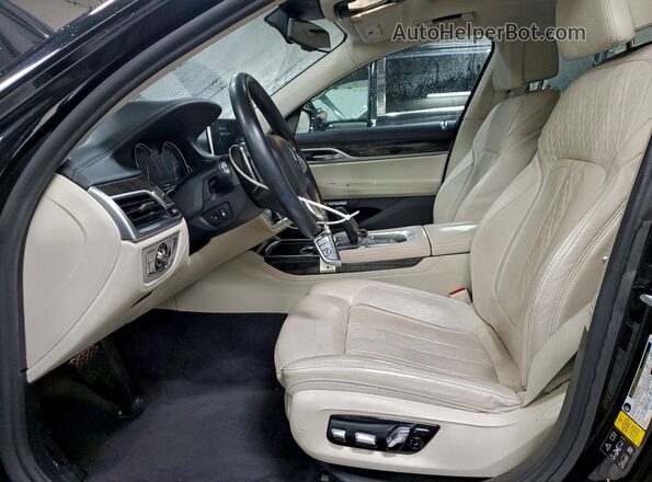 WBA7F2C55JG423923 2018 BMW 7 SERIES Black Вид салону спереду