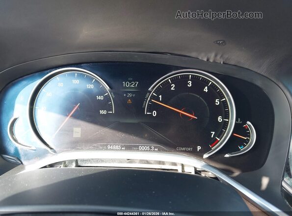 WBA7F2C56HG422743 2017 BMW ALPINA Black Widok tylnych siedzeń