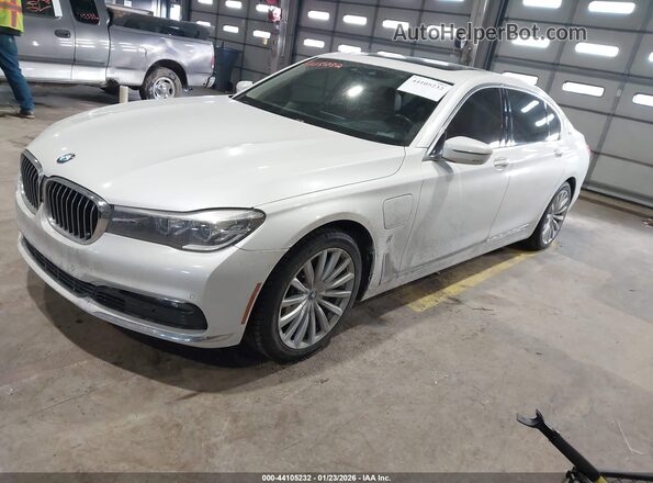 WBA7J2C55JG938175 2018 BMW 7 SERIES White წინა მარცხენა ხედი სამი მეოთხედიდან