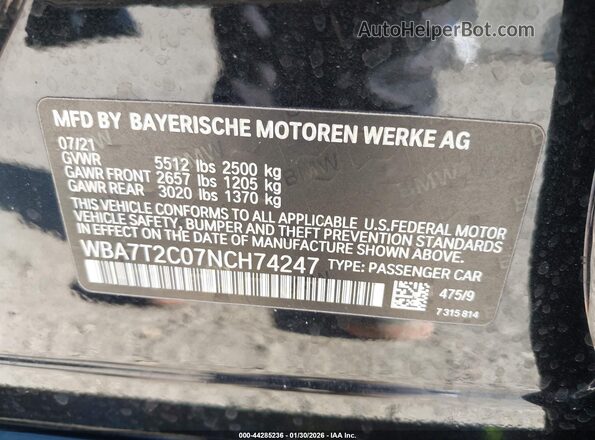 WBA7T2C07NCH74247 2022 BMW 7 SERIES Black Engine compartment view