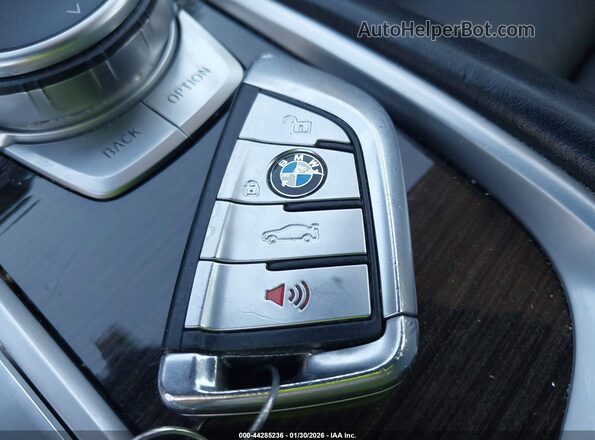 WBA7T2C07NCH74247 2022 BMW 7 SERIES Black Dashboard view