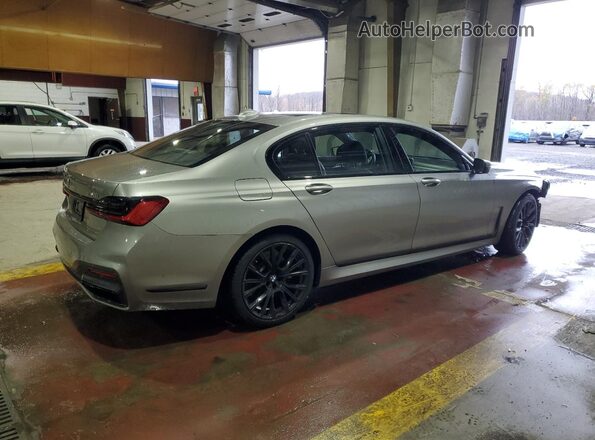 WBA7U2C00LGM27262 2020 BMW 7 SERIES Silver Tył prawy