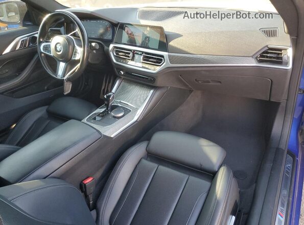 WBA83AP00NCJ94053 2022 BMW M4 Blue Vista del salpicadero