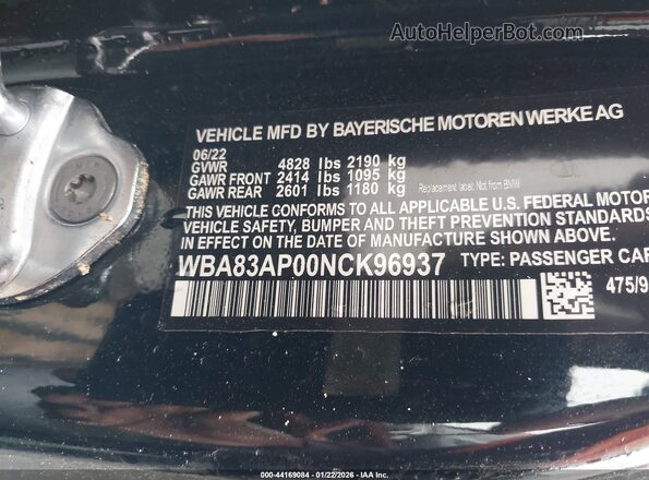 WBA83AP00NCK96937 2022 BMW M4 Black Vista del compartimento del motor