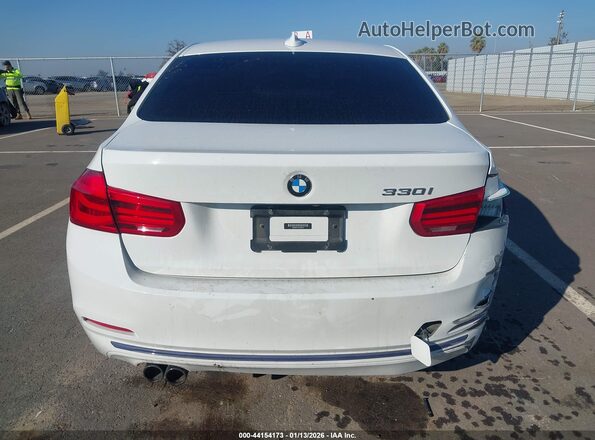 WBA8B9C53JEE83321 2018 BMW 3 SERIES White 