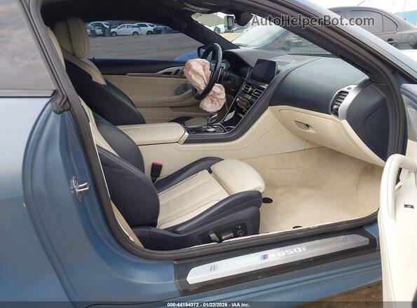 WBABC4C52KBU96776 2019 BMW M8 Blue Front interior view