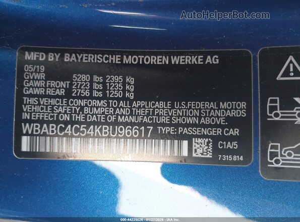 WBABC4C54KBU96617 2019 BMW M8 Dark Blue ძრავის განყოფილების ხედი