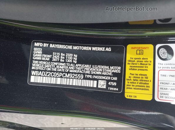 WBADZ2C05PCM92559 2023 BMW 8 SERIES Black Շարժիչի բաժամունքի տեսք