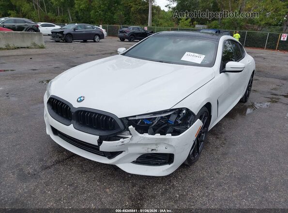 WBAGV2C02SCT51241 2025 BMW 8 SERIES White Front view