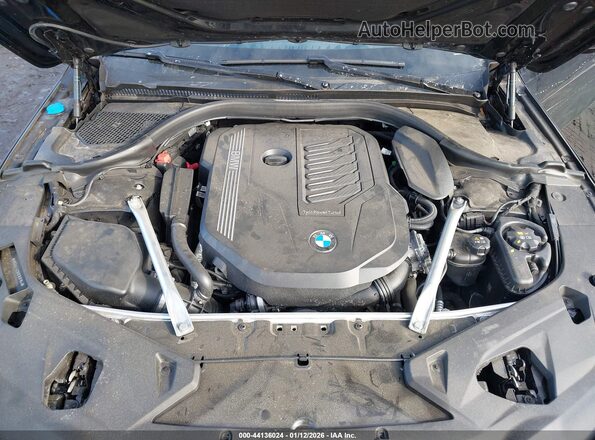 WBAGV4C06RCN10154 2024 BMW 8 SERIES Black უკანა ხედი