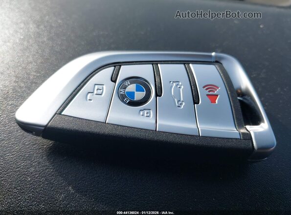 WBAGV4C06RCN10154 2024 BMW 8 SERIES Black წინა პანელის ხედი