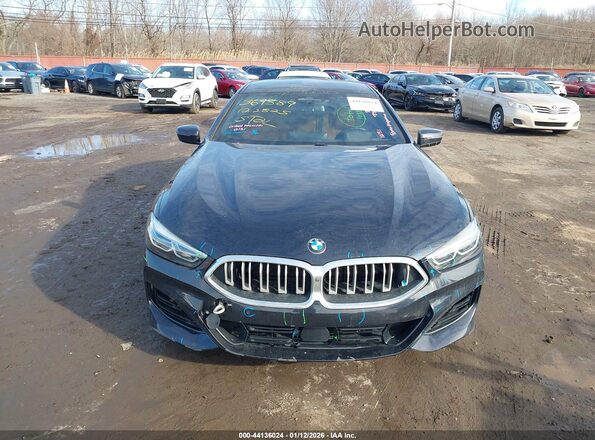 WBAGV4C06RCN10154 2024 BMW 8 SERIES Black ხელსაწყოთა პანელის ხედი