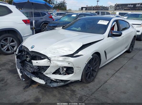 WBAGV8C02SCU51505 2025 BMW M8 White Przód lewy