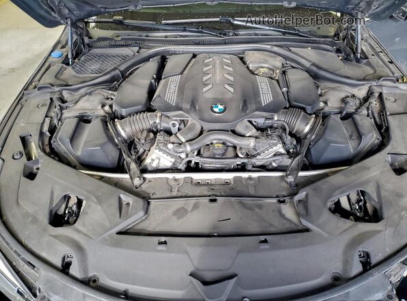WBAGV8C06NCH89965 2022 BMW M8 Black Rear interior view