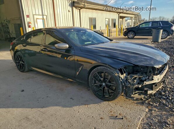 WBAGV8C09LCD81814 2020 BMW M8 Black Przód prawy