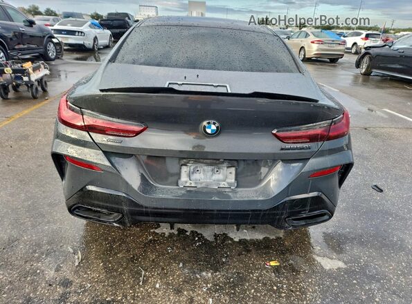 WBAGV8C09MCF86664 2021 BMW M8 Charcoal Вид ззаду
