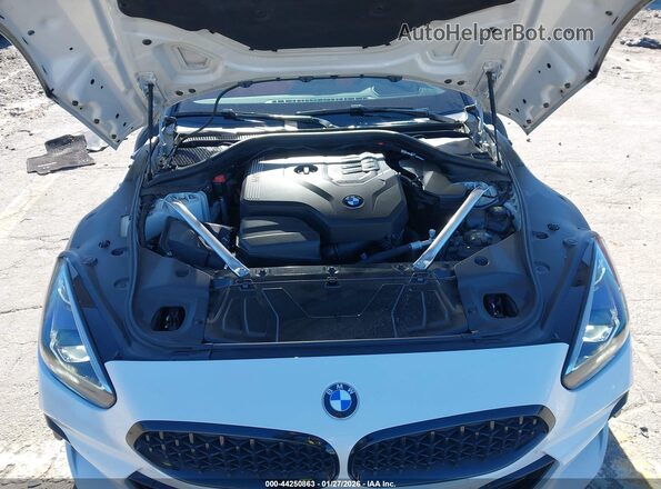 WBAHF3C04LWW56506 2020 BMW Z4 White Rear view