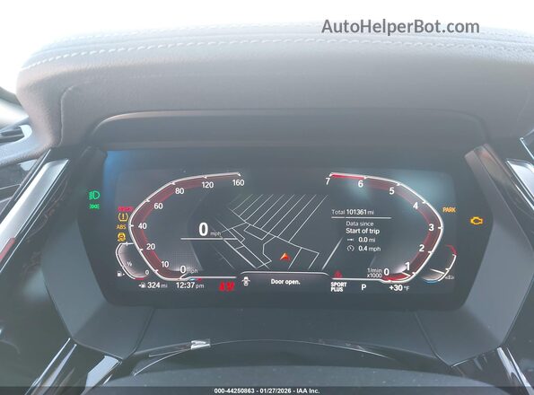 WBAHF3C04LWW56506 2020 BMW Z4 White Rear seats view