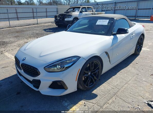WBAHF3C04LWW56506 2020 BMW Z4 White Front left