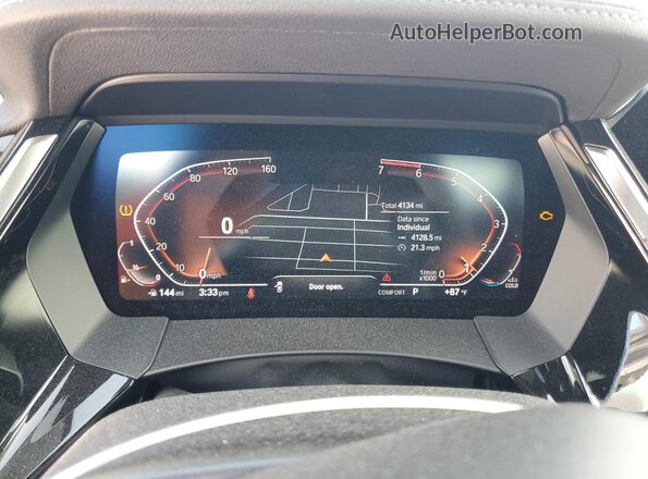 WBAHF3C04SWY47051 2025 BMW Z4 Black Instrument cluster view