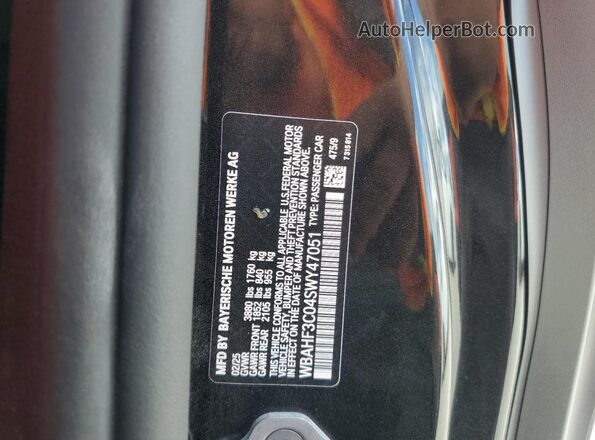 WBAHF3C04SWY47051 2025 BMW Z4 Black Engine compartment view