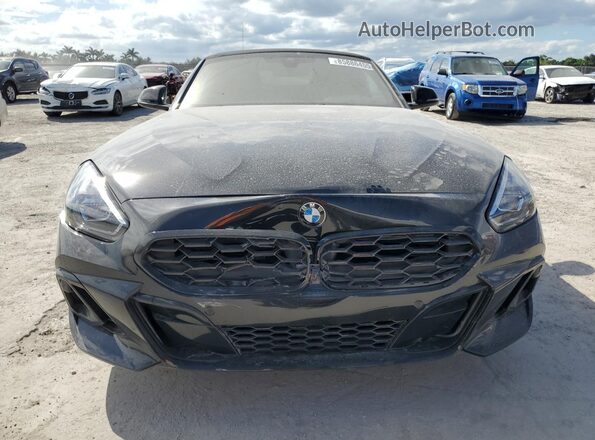 WBAHF3C04SWY47051 2025 BMW Z4 Black Front view