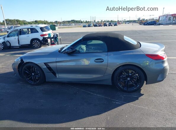 WBAHF3C06RWY33775 2024 BMW Z4 Gray 
