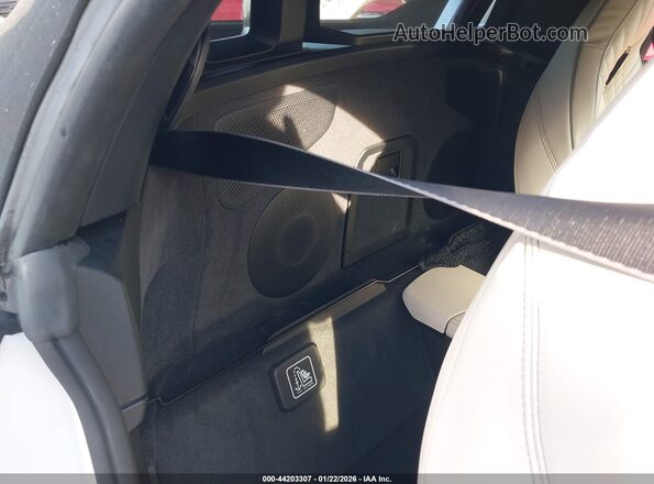 WBAHF3C07MWX18241 2021 BMW Z4 White VIN კოდის სტიკერის ხედი