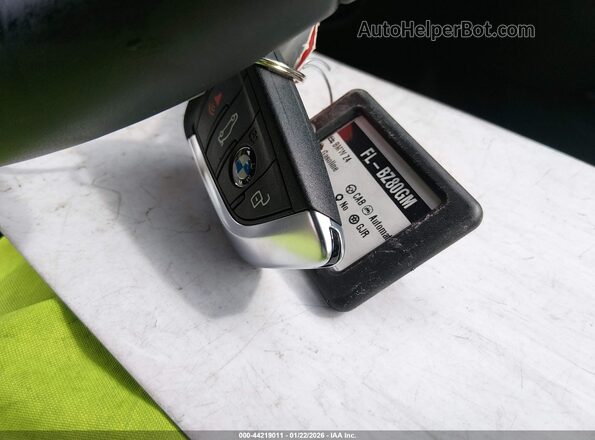 WBAHF3C07TWY51564 2026 BMW Z4 Gray Widok deski rozdzielczej