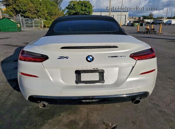 WBAHF3C55KWW41703 2019 BMW Z4 White Вид ззаду