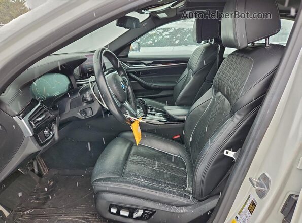 WBAJB9C56KB288461 2019 BMW M5 White Սալոնի դիմացի տեսք