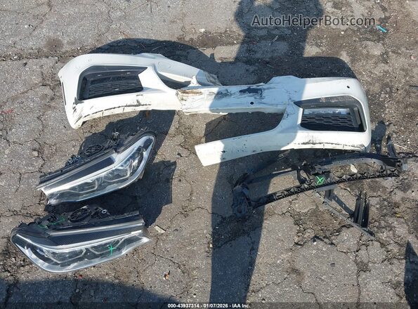 WBAJE5C58JWA92497 2018 BMW 5 SERIES White Widok zestawu wskaźników